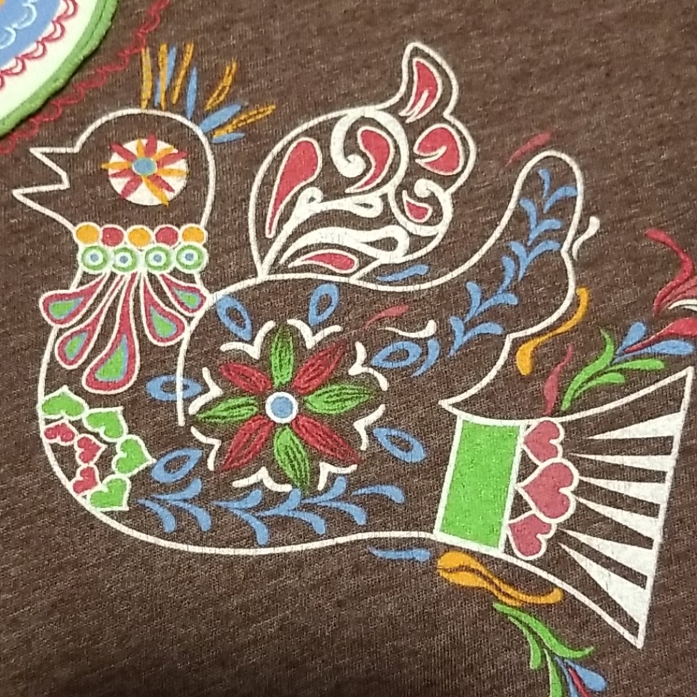 Scrapbook tee with birds - Picture 6 of 14